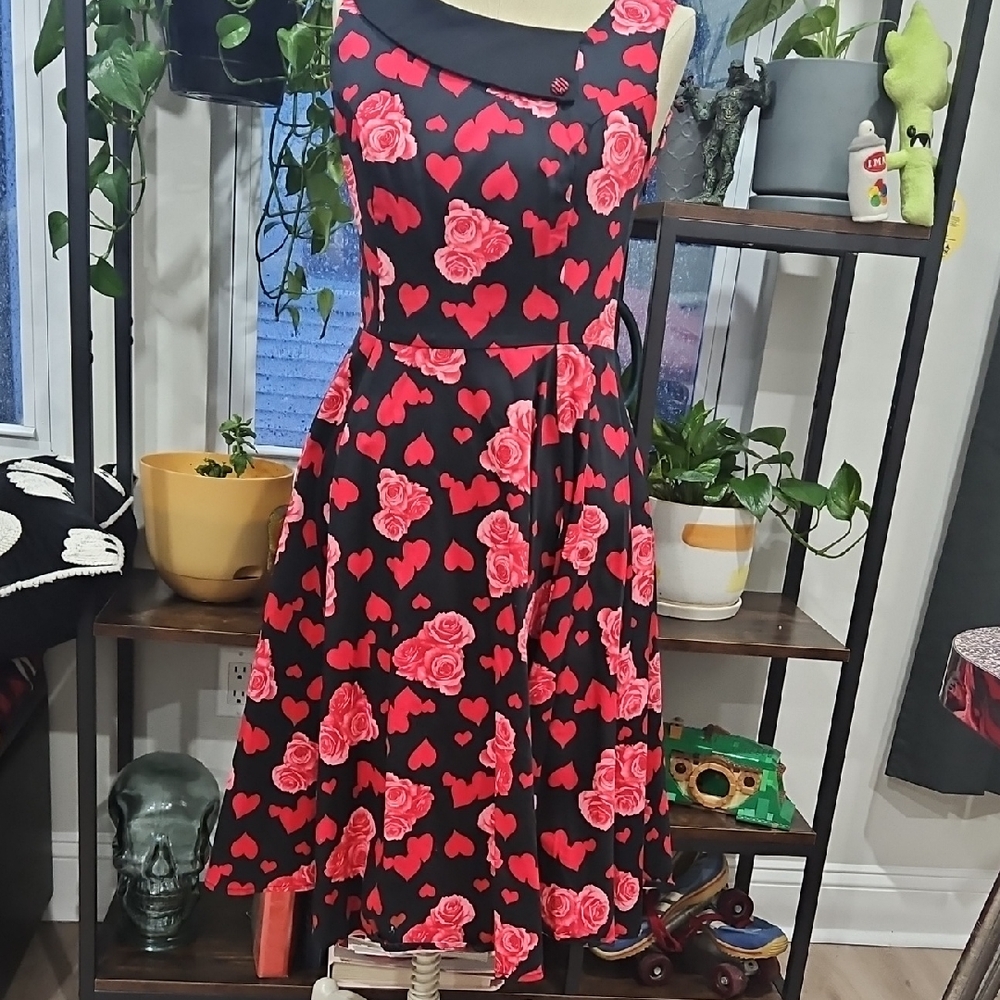 Hearts And Roses London Swing Pinup Dress